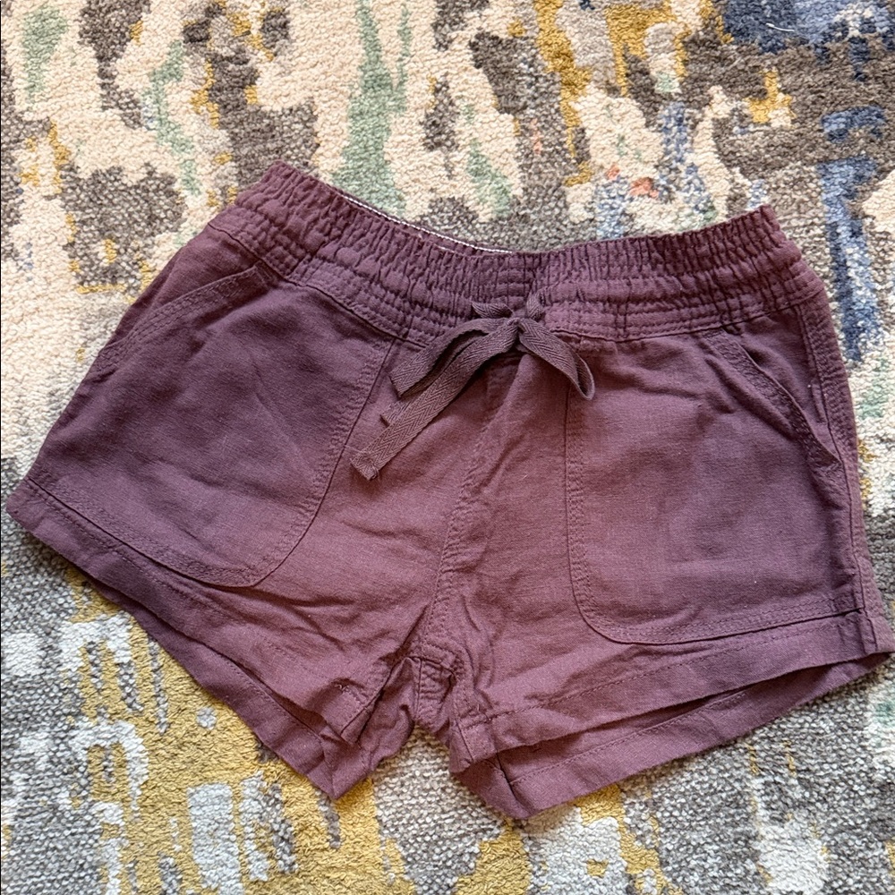 Altar'd State Women's Plum Cargo Shorts